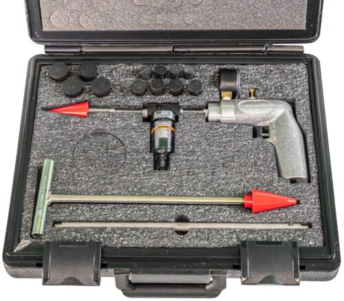 <span style="font-size: 20px;margin-left: 0;margin-right: 0;margin-bottom: 15px">Spare nozzles work with Gun and T Handle</span> USA Industries Vacuum Leak Detector Kit Hero Image